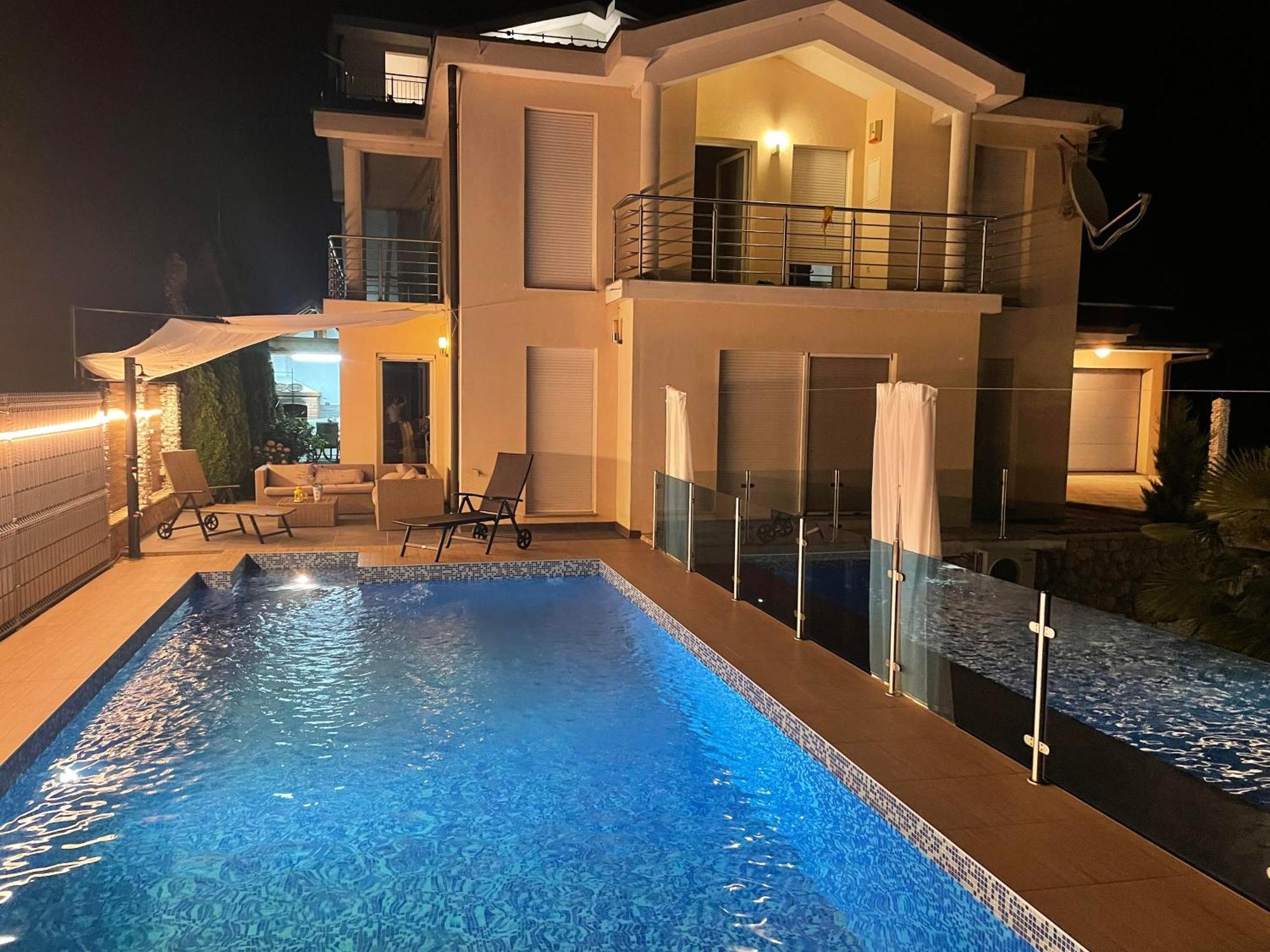 Ferienhaus Široki Brijeg Exteriör bild
